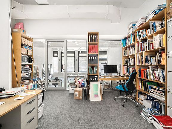 4th image of 506 Greenwich St Unit 104