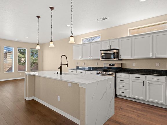 3rd image of 1224 Fig Springs Dr