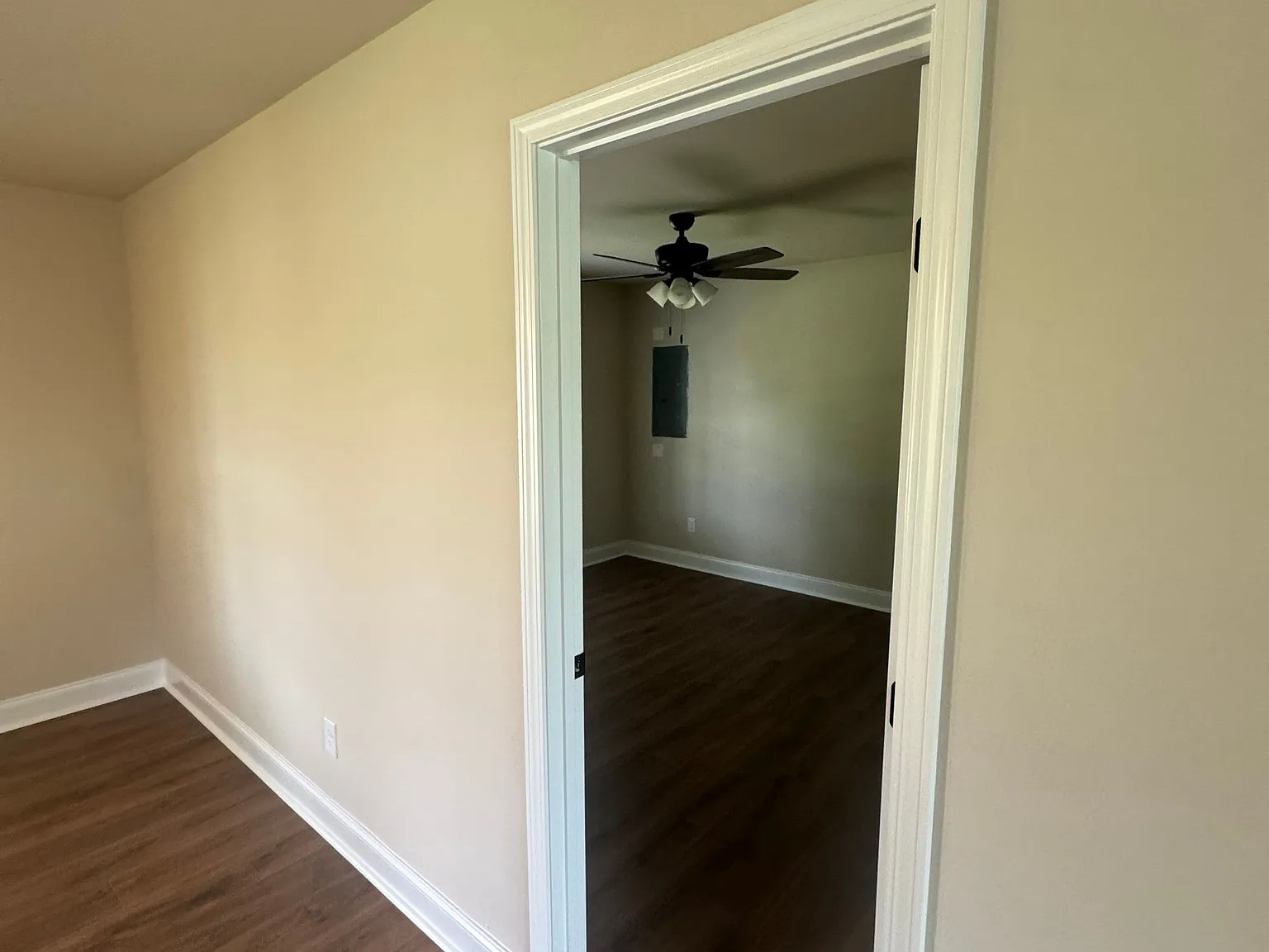 4 bed, 2.0 bath, 1250 sqft, $1,600 — Photo 3