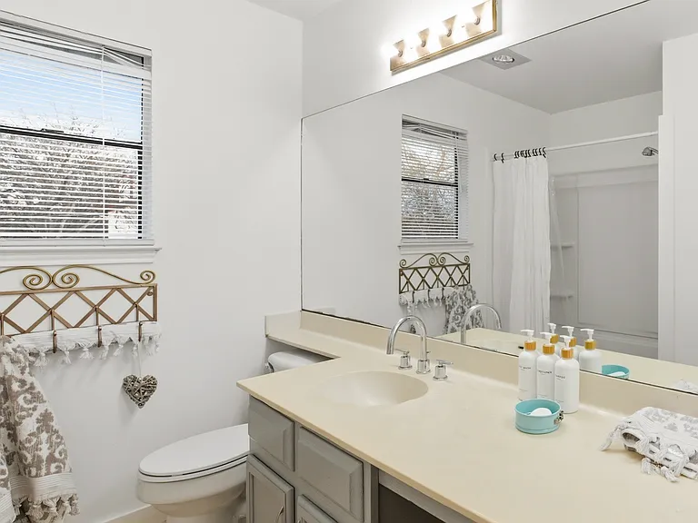 12901 Silver Creek Dr — Photo 39