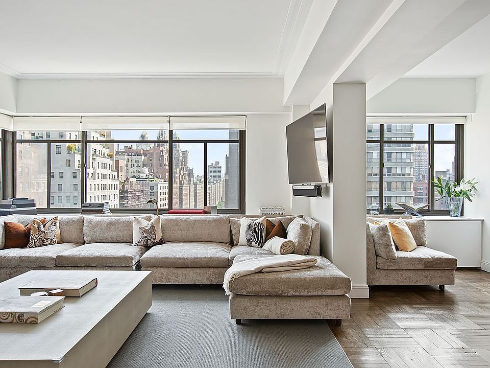 1st image of 715 Park Ave APT 17B