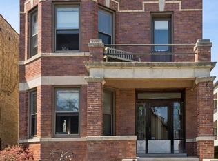 3916 N Bernard St, Chicago, IL 60618