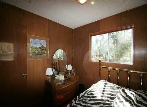 3rd image of 221 E Rainbow Dr