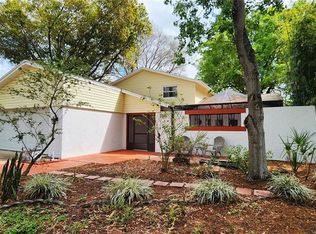 7905 Heather Ct, Tampa, FL 33634