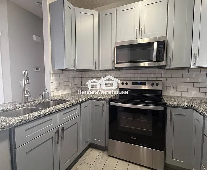 8632 Savanna Oaks Bay #C — Photo 4