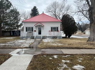 602 S Main St, Yuma, CO 80759