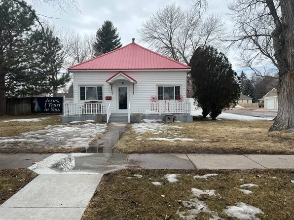 602 S Main St, Yuma, CO 80759