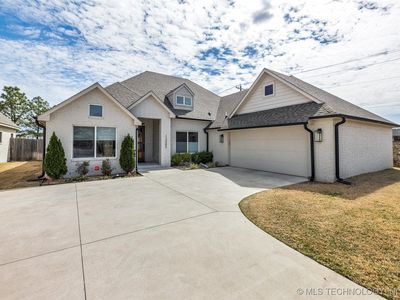 12085 S 68th East Ave, Bixby, OK, 74008