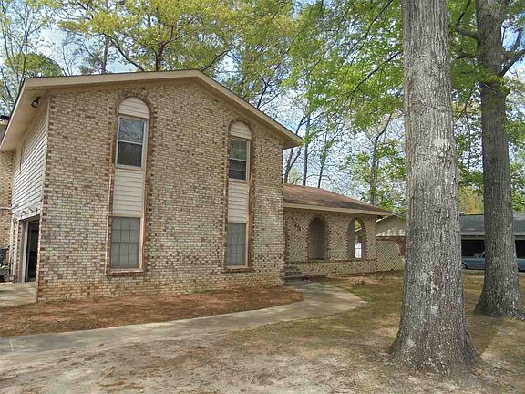 3rd image of 411 Forest Lake Dr