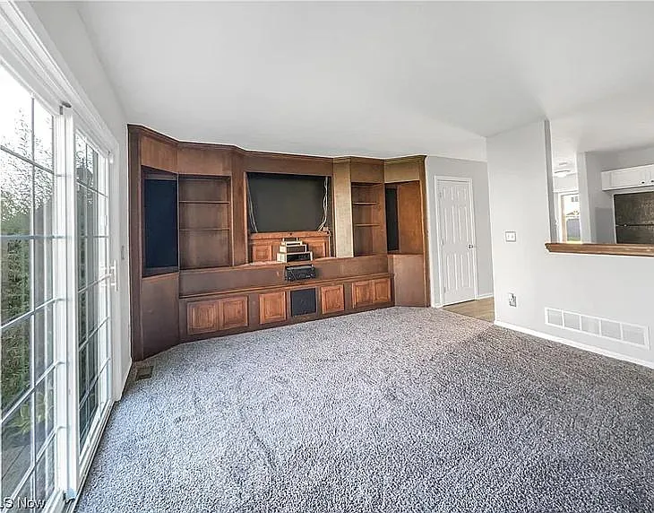 33442 Halle Ct — Photo 12