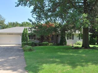 7659 W Chestnut Dr, Edwards, IL 61528