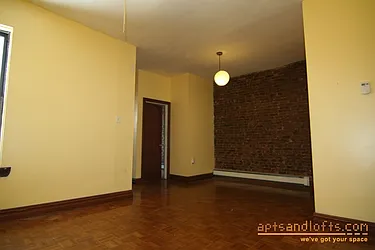 Rented by aptsandlofts.com