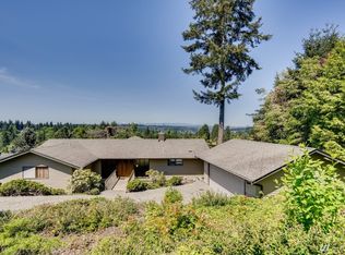 4715 133rd Ave SE, Bellevue, WA 98006