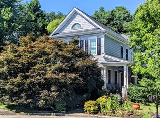 207 Magnolia Bloom Ct, Cary, NC 27519