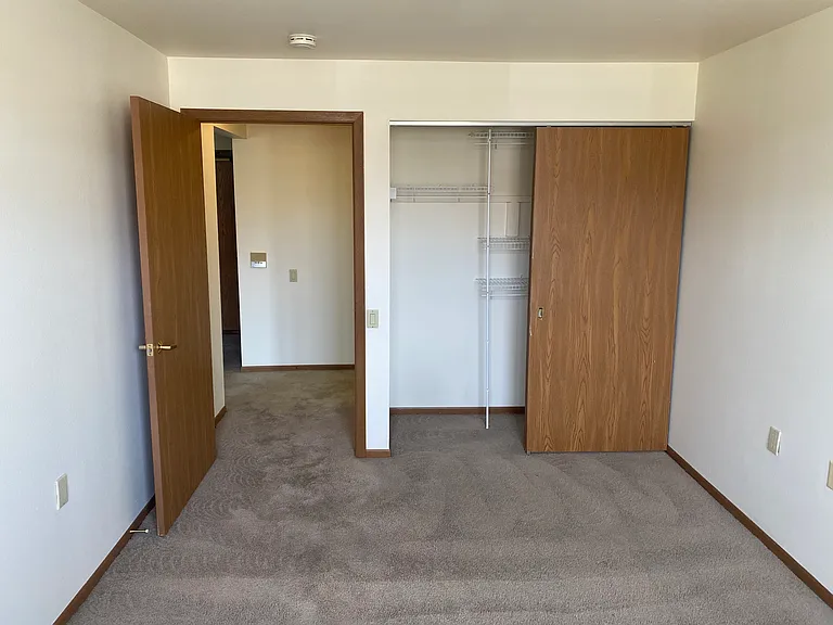 641 W Main St — Photo 15