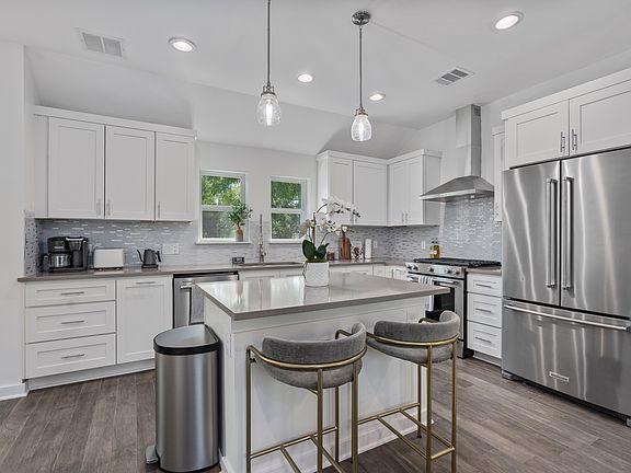 5th image of 4700 Prock Ln #B