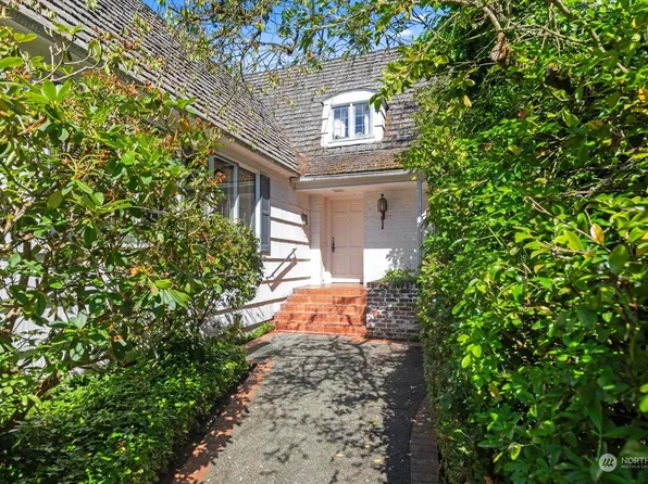 1111 Rucker Avenue, Everett, WA 98201