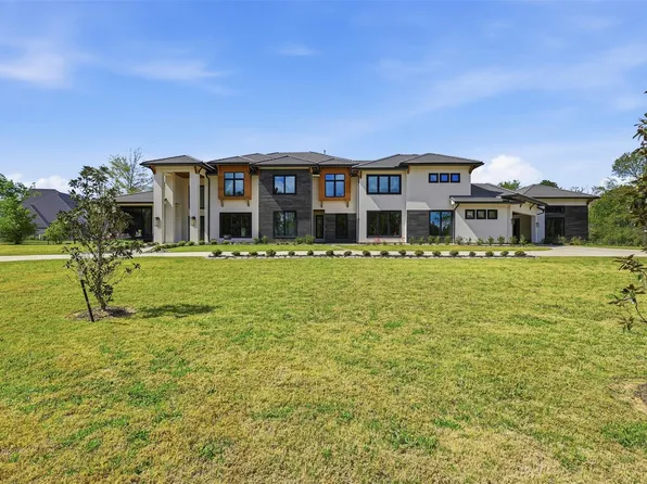 7605 Trinity Pines Dr, Montgomery, TX 77316