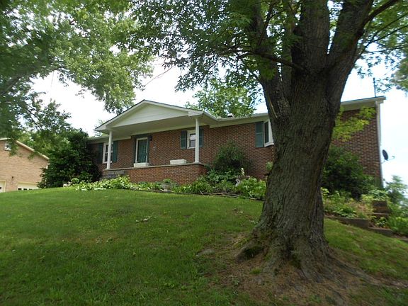 2nd image of 3016 W Hills Dr