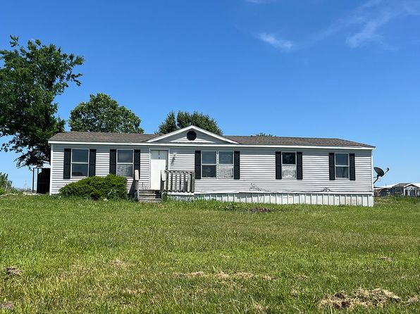568 Emerald Glenn Ln