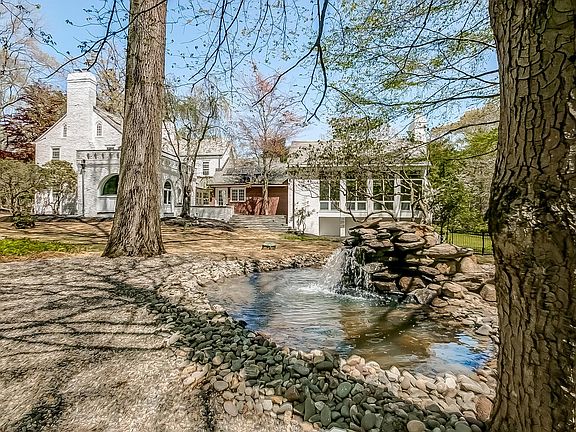 Water Feature with fountain