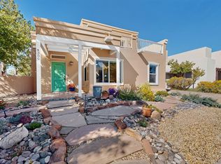 4309 Vuelta Dorado, Santa Fe, NM 87507