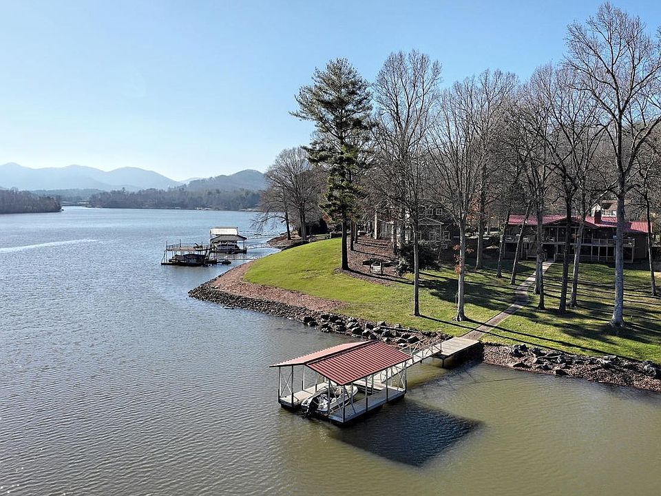 1st image of 801 Beech Cove Dr