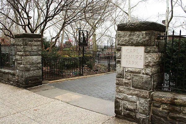 Sold by Bank Neary | media 6