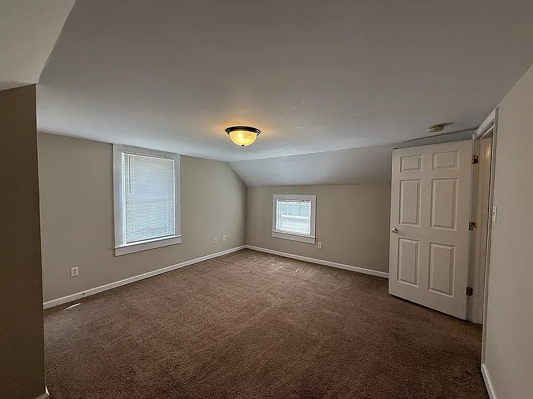 185 Chaffin St — Photo 38
