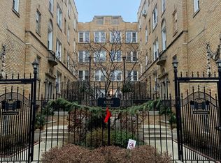 844 W Ainslie St APT KC, Chicago, IL 60640