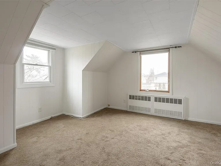 12 Prince St — Photo 17