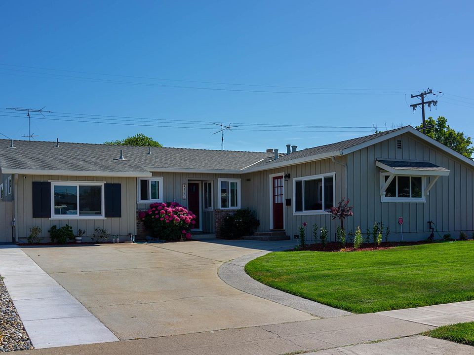 1st image of 4770 Strawberry Park Dr
