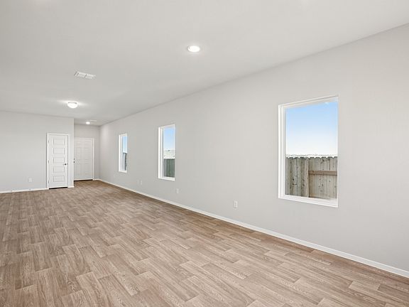 5th image of 11905 Murano Dr