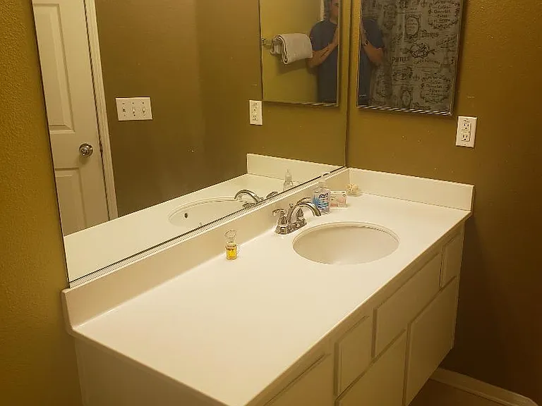 3rd Bathroom upstairs Sink
