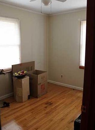 4th image of 23 Barclay Dr