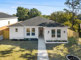 1450 Bonnie View Rd, Dallas, TX 75203