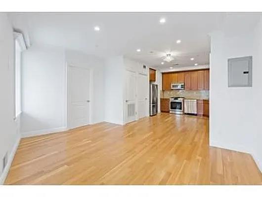 Sold by Douglas Elliman | media 10