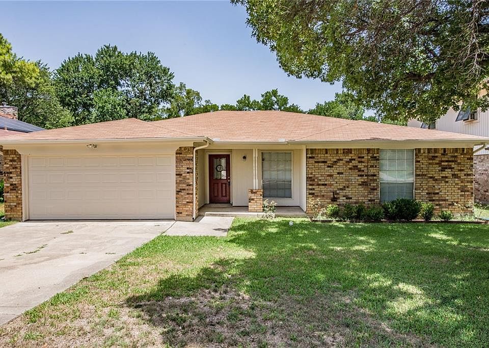 1st image of 422 Kirby Creek Dr