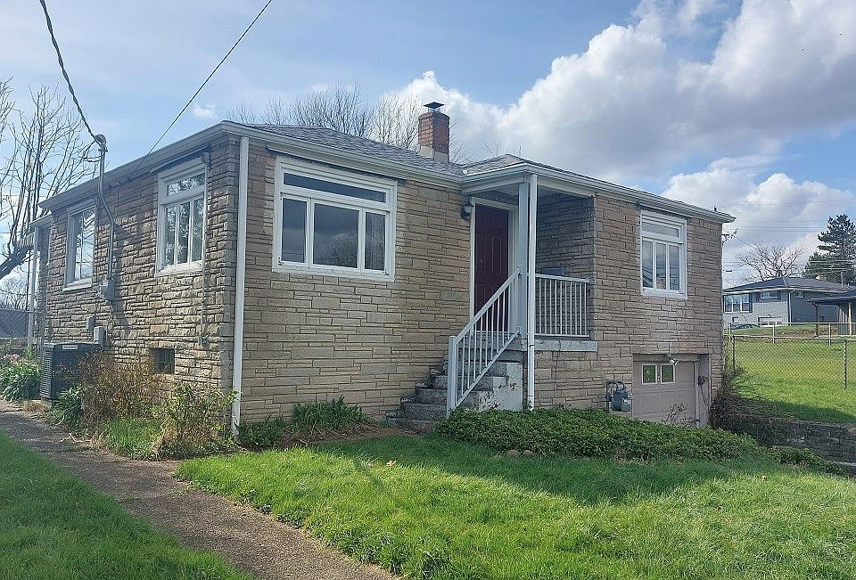 1st image of 102 Valley Rd