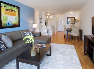 395 S End Ave APT 35E, New York, NY 10280