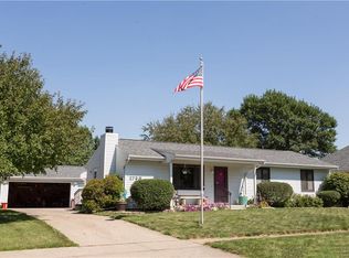 1728 Cedar St, Norwalk, IA 50211