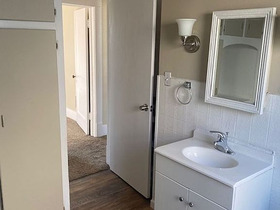 5th image of 723 Brownell Ave