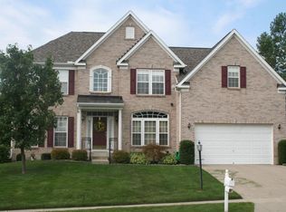 2301 Wedgewood Dr, Dayton, OH 45434