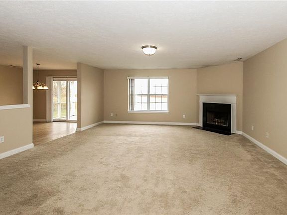 4th image of 2828 Avebury Way