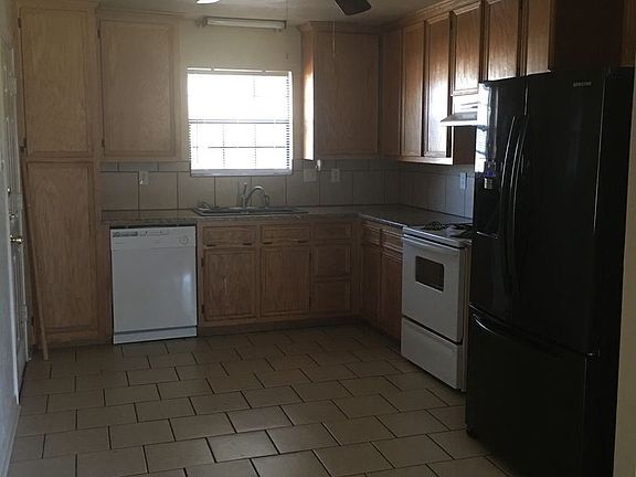 5th image of 1907 Sherman Dr