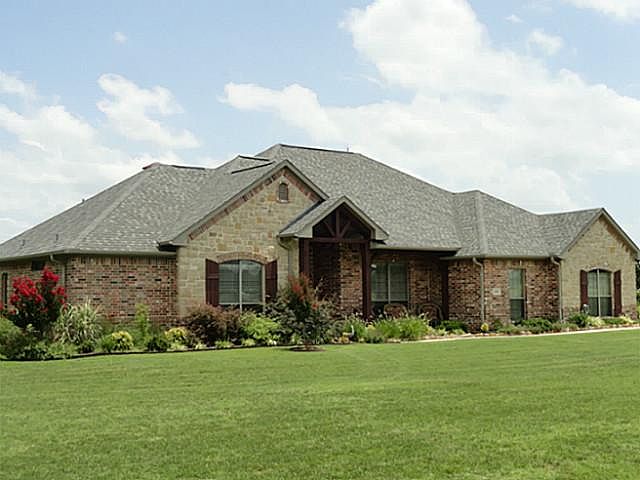 1st image of 2011 Cross Creek Dr