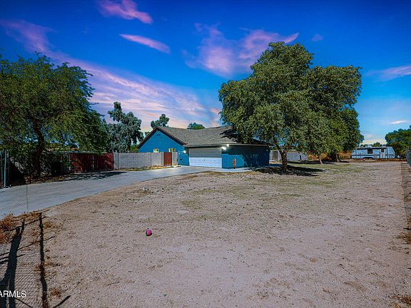 2nd image of 16410 W Pioneer Street