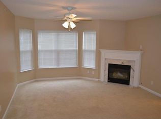 450 Benton Dr, Saint Peters, MO 63376