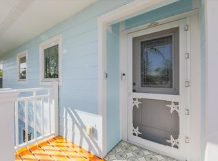 693 Emeril Ct, Sanibel, FL 33957