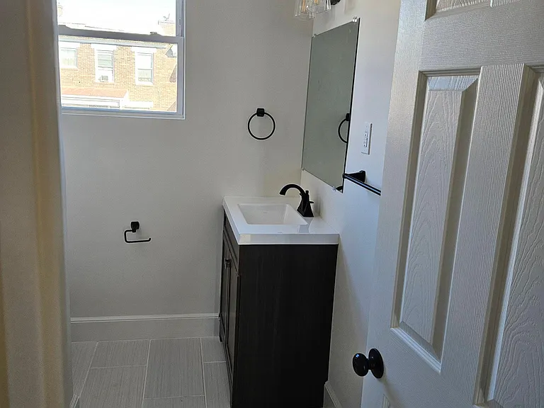 4345 Sheldon Ave — Photo 11